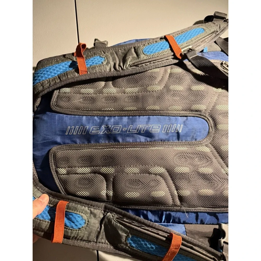 The North Face Angstrom 30 Backpack Blue Gray Hiking Daypack